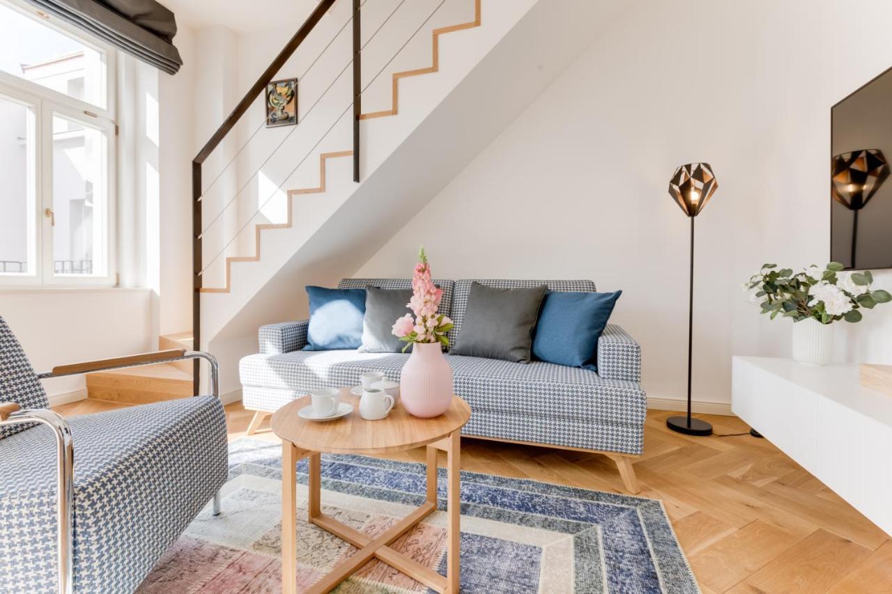 Andel Design Duplex, Ac, Garage Lägenhet Prag Exteriör bild